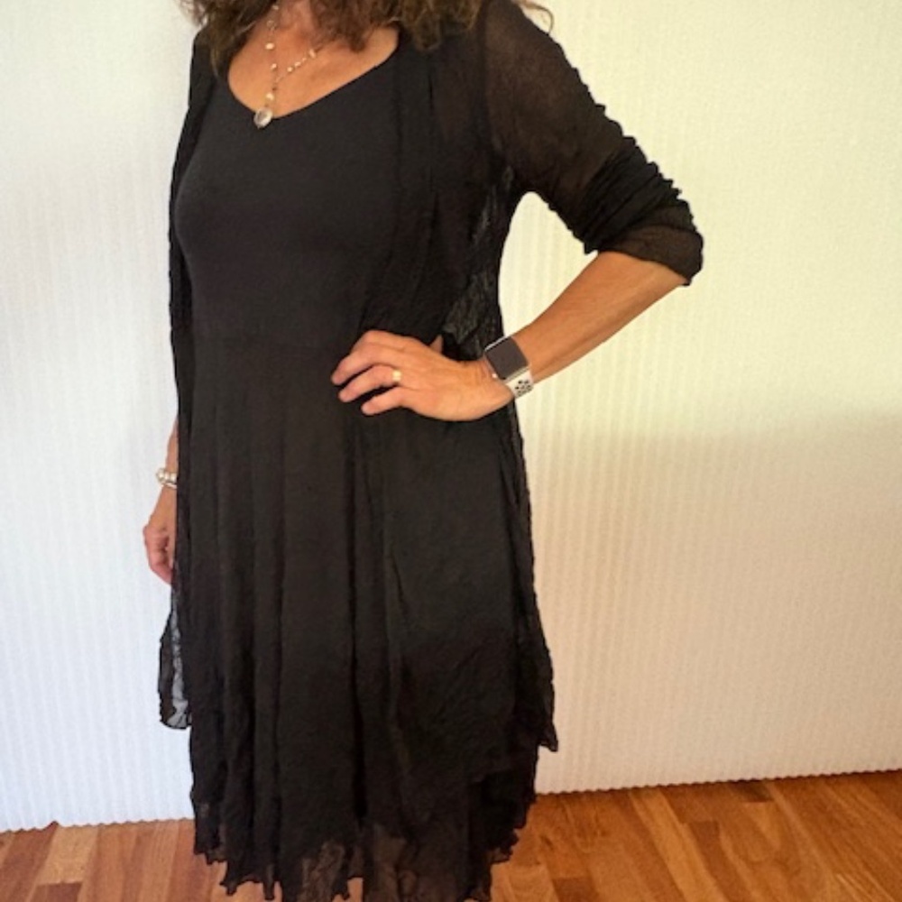TWO-PIECE DRESS IS FABULOUS!! Black Midi Dress NWT